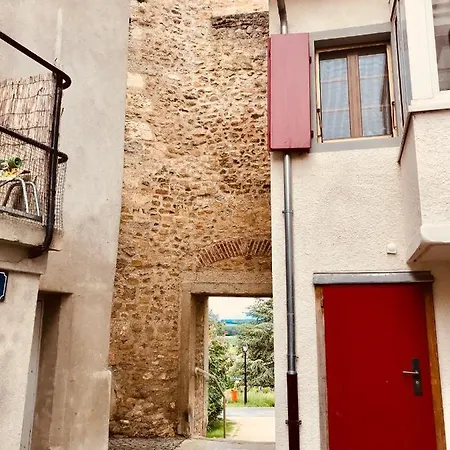 D La Tour Bed & Breakfast *